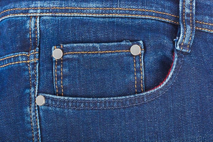 Disaster Strikes — Can You Survive With the Items in Your Pocket?